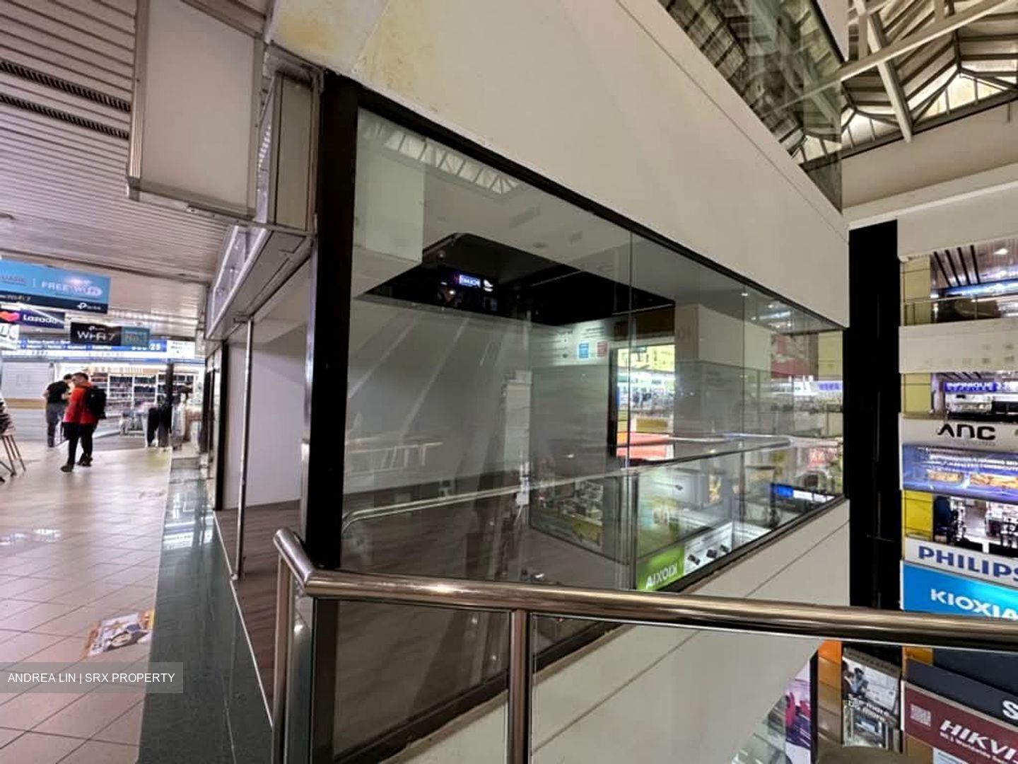 Sim Lim Square (D7), Retail #593462221